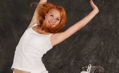 草莓视频福利院